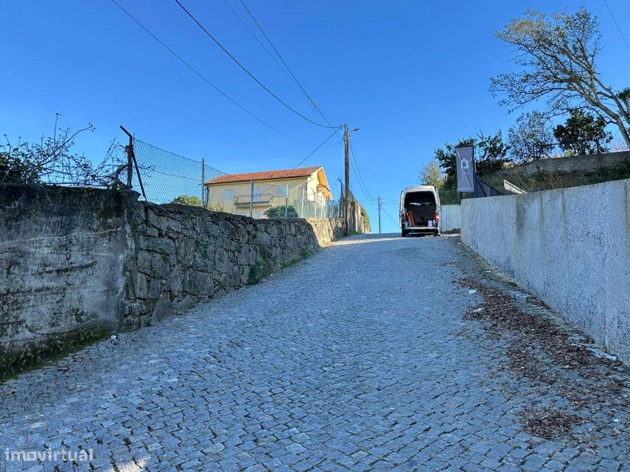 Terreno com projeto para moradia individual-5