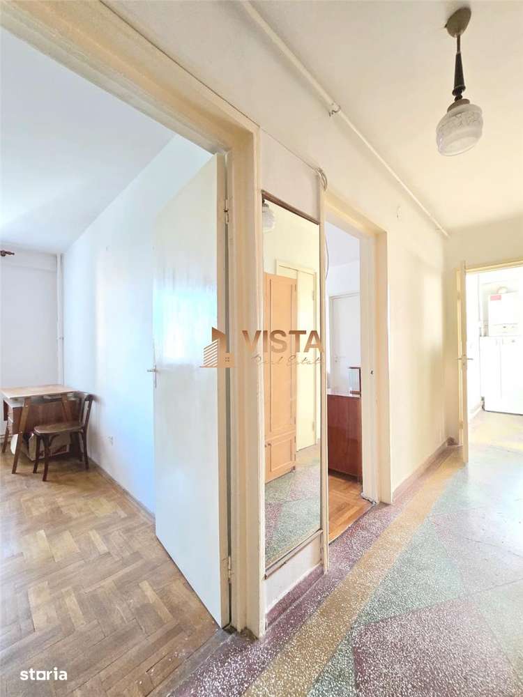 Apartament 3 camere, zona Astra-9