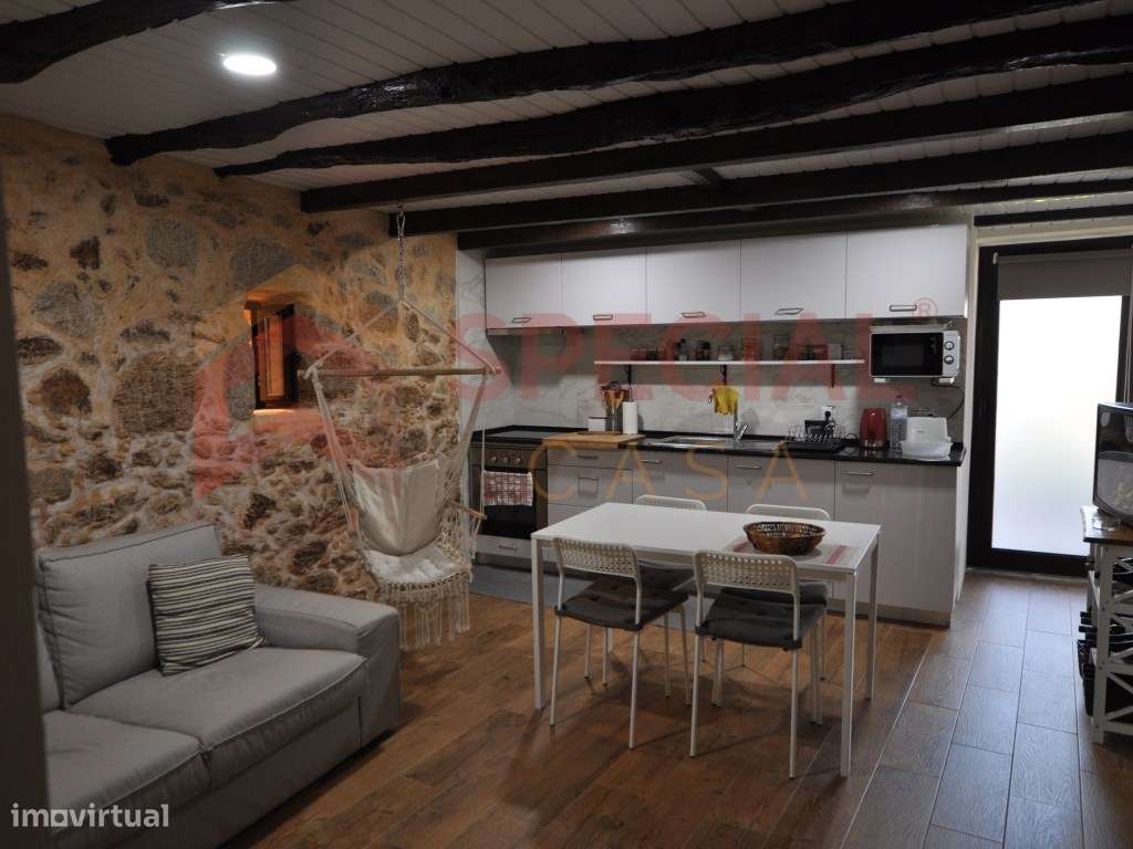 Moradia (4 casas) para investimento em Avintes - Grande imagem: 2/25