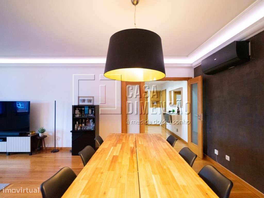 Apartamento de tipologia T2 na Serra de Carnaxide, como NOVO!!-9