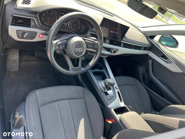 Audi A4 35 TDI mHEV Advanced S tronic - 10