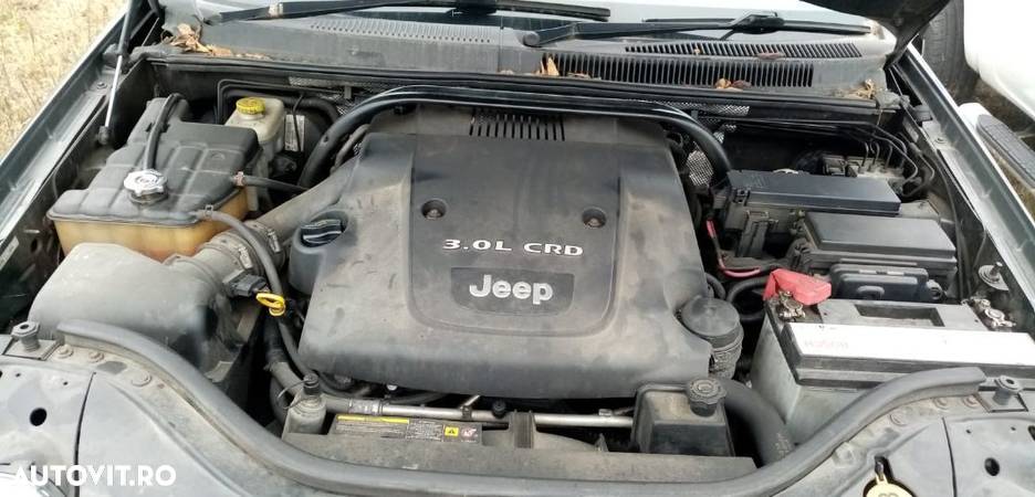 Dezmembrez Jeep Grand Cherokee 2008 motor 3.0crd v6 om642 218cp - 6