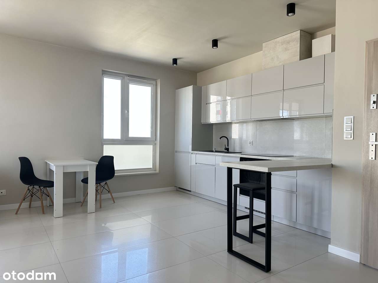 Kawalerka z tarasem na dachu z garażem - BEZ prowizji-6