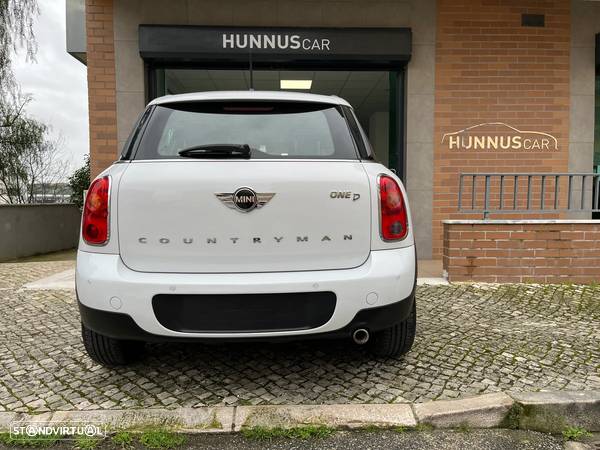 MINI Countryman One D - 22