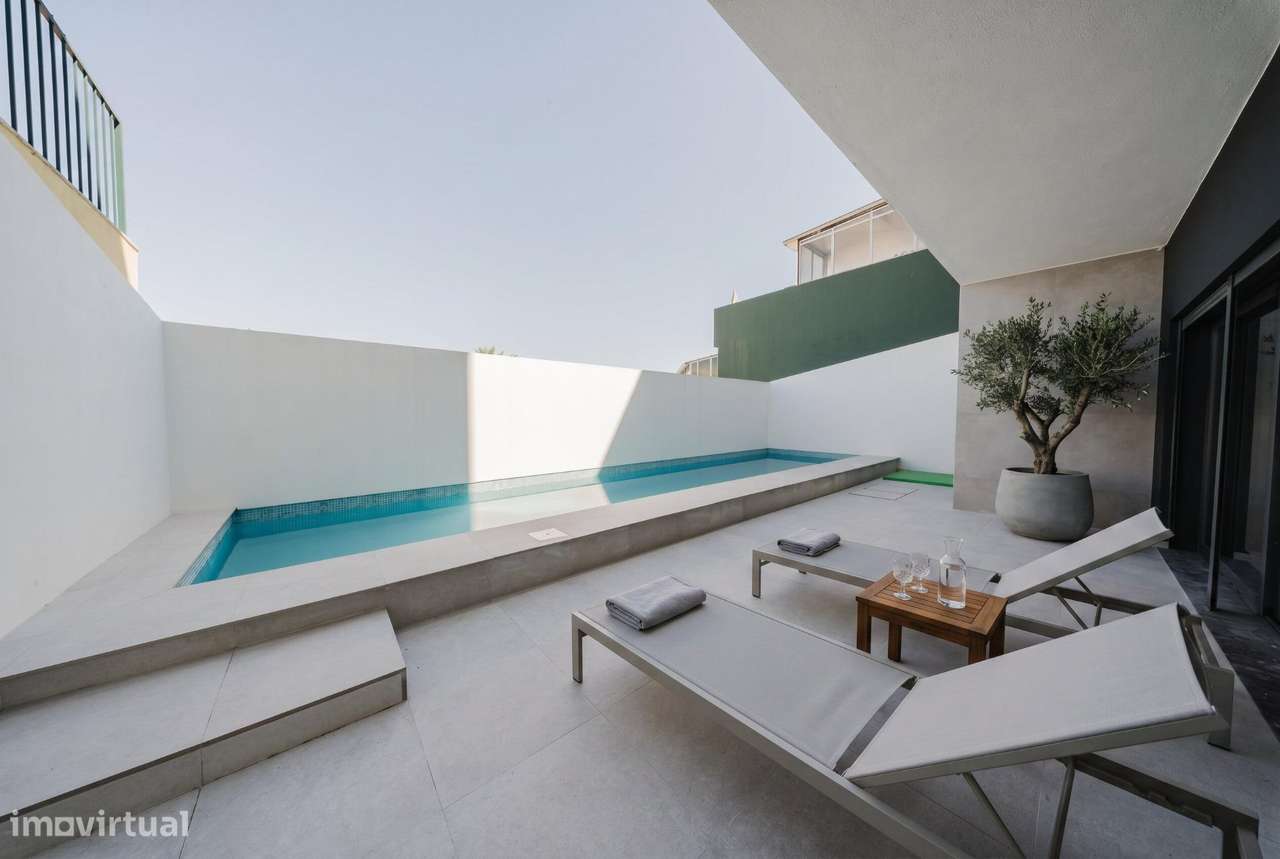 Moradia T5 de Luxo com Piscina e Vista Panorâmica em Mealhada, Loures-12