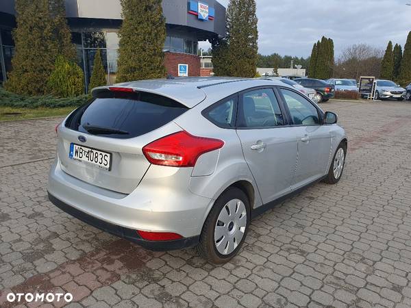 Ford Focus 1.6 Trend - 2