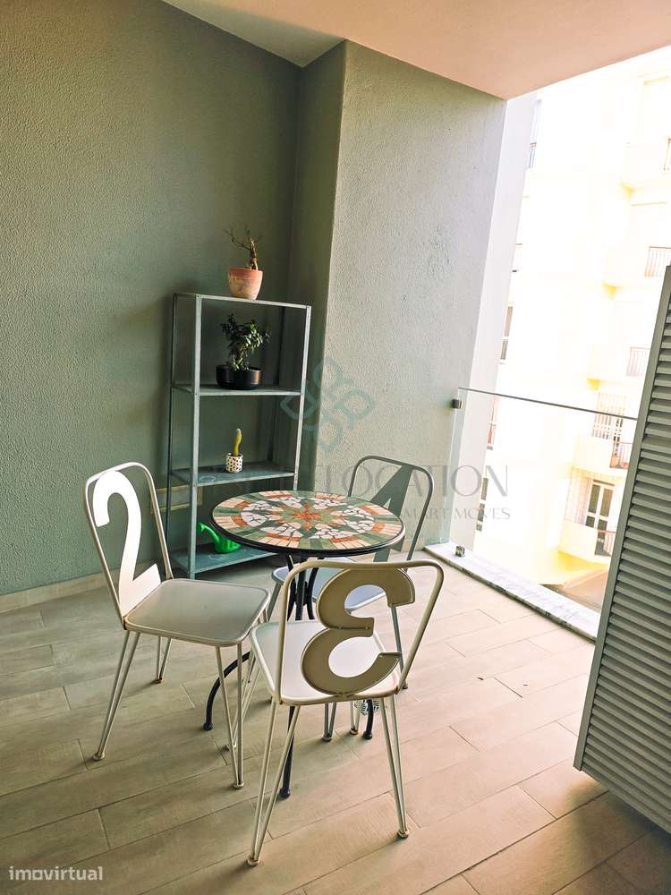 EXCELENTE APARTAMENTO T2 COM VARANDA E VISTA CIDADE | Penha de França-18