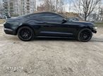 Ford Mustang 3.7 V6 - 6