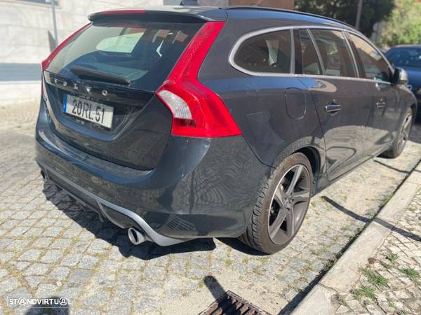 Volvo V60 1.6 D2 Drive R-Design Start/Stop - 3