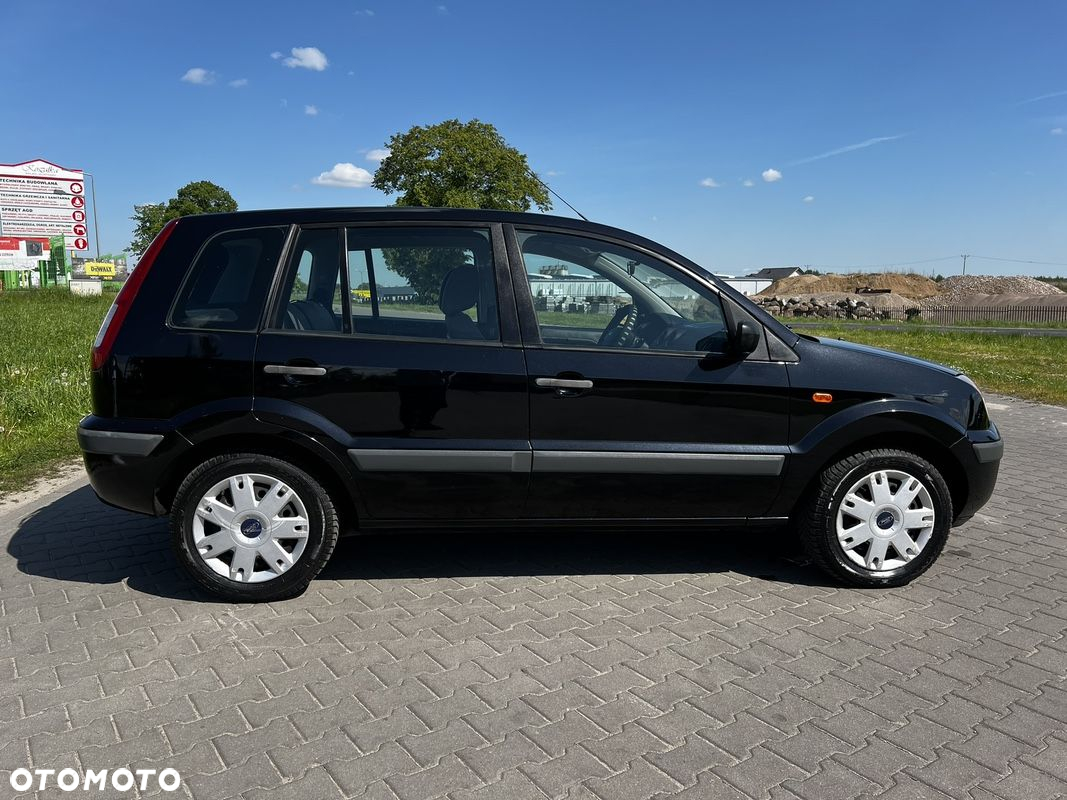 Ford Fusion 1.25 Black Magic - 11