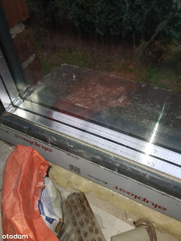 Dom w trakcie remontu w pięknej okolicy.-18