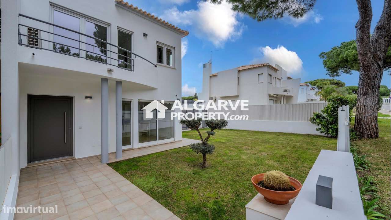 VILAMOURA -  V2 remodelada  junto ao Golfe Pinhal e perto da MARINA e-22