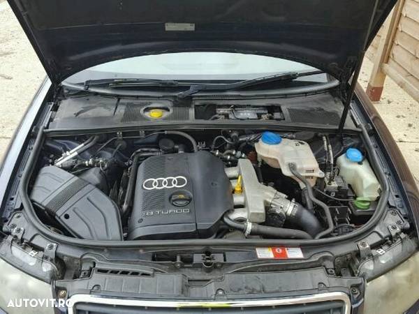 Dezmembrez Audi A4 Cabrio 2004 - 3