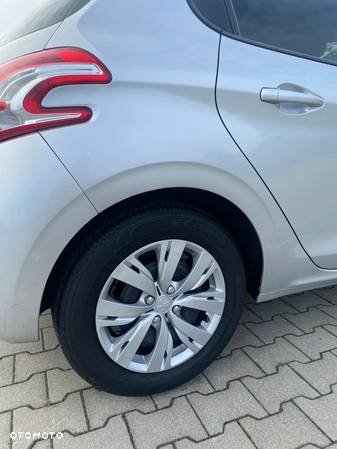 Peugeot 208 1.2 PureTech Active - 5