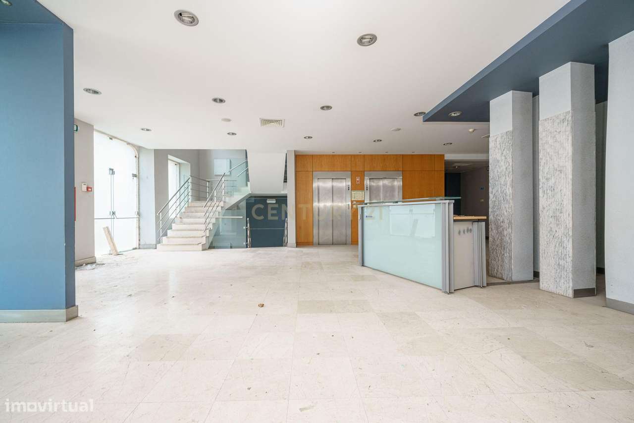 Palacete Chatillon – Um Ícone no Coração de Setúbal-6