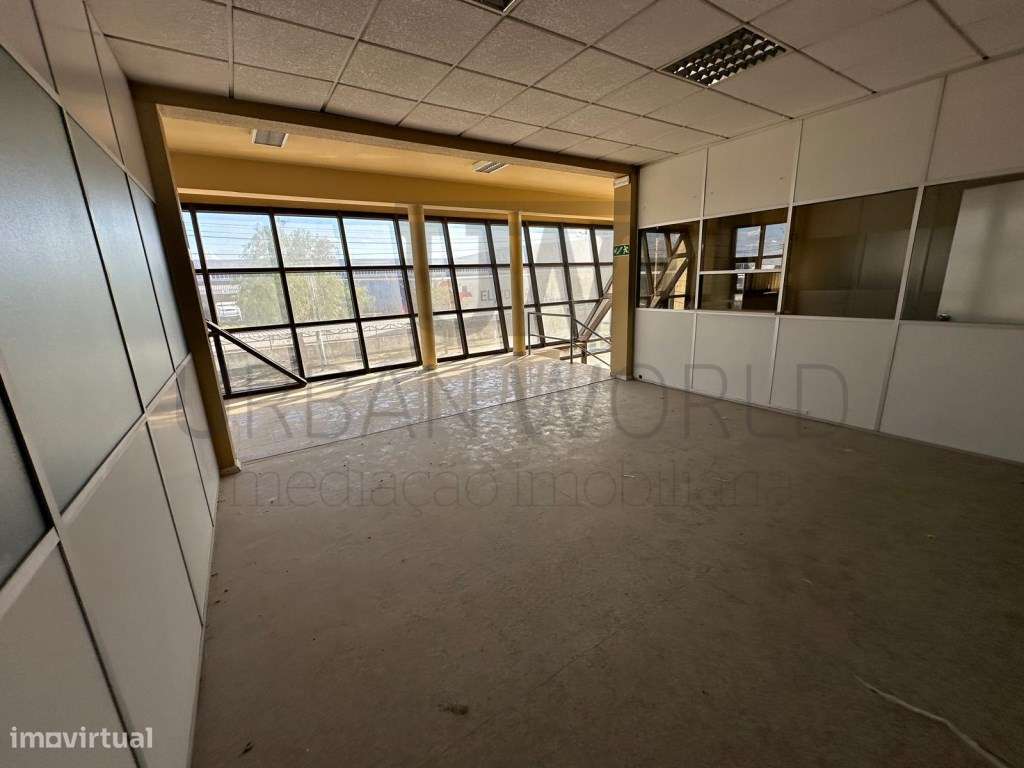 Armazém Industrial, Z. Industrial Torres Novas - Santarém, 12.056 m2-17