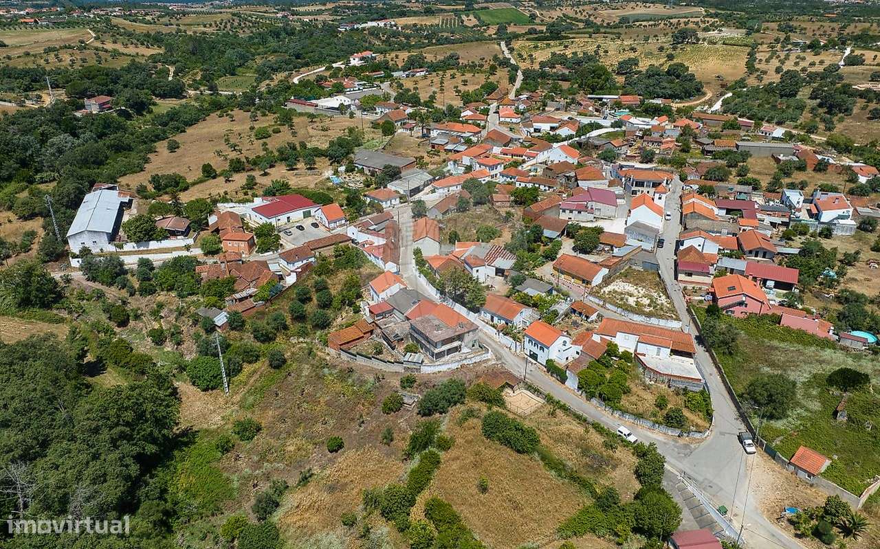 Moradia T2 para venda-5