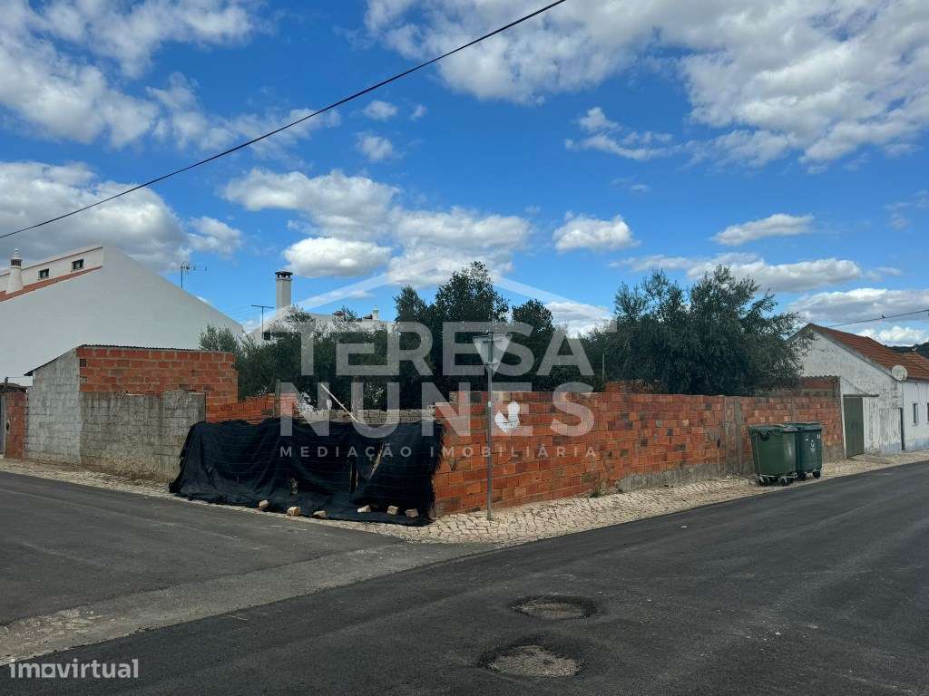 Terreno Urbano - Grande imagem: 2/4