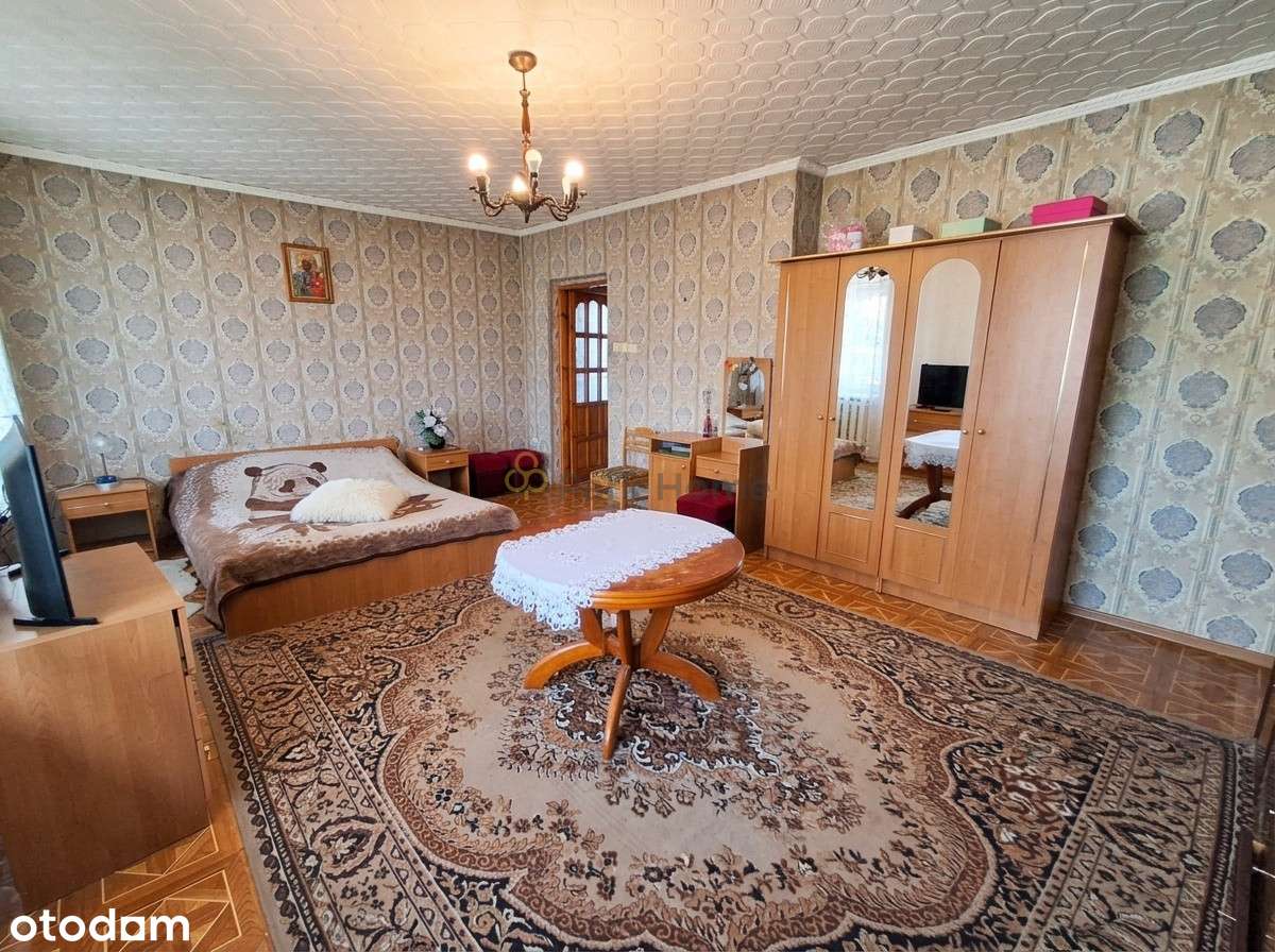 Jarocin ul Folwarczna, przestronny dom na sprzedaż