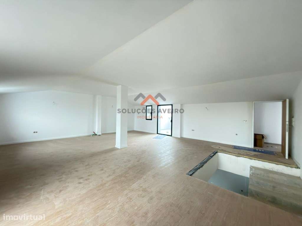 Apartamento T3 Duplex com Terraço | 3 WC | Garagem e Arrumos - Cent...-14