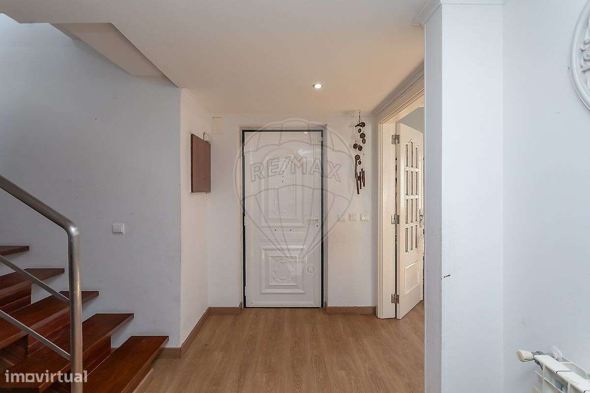 Moradia T4 para venda-15