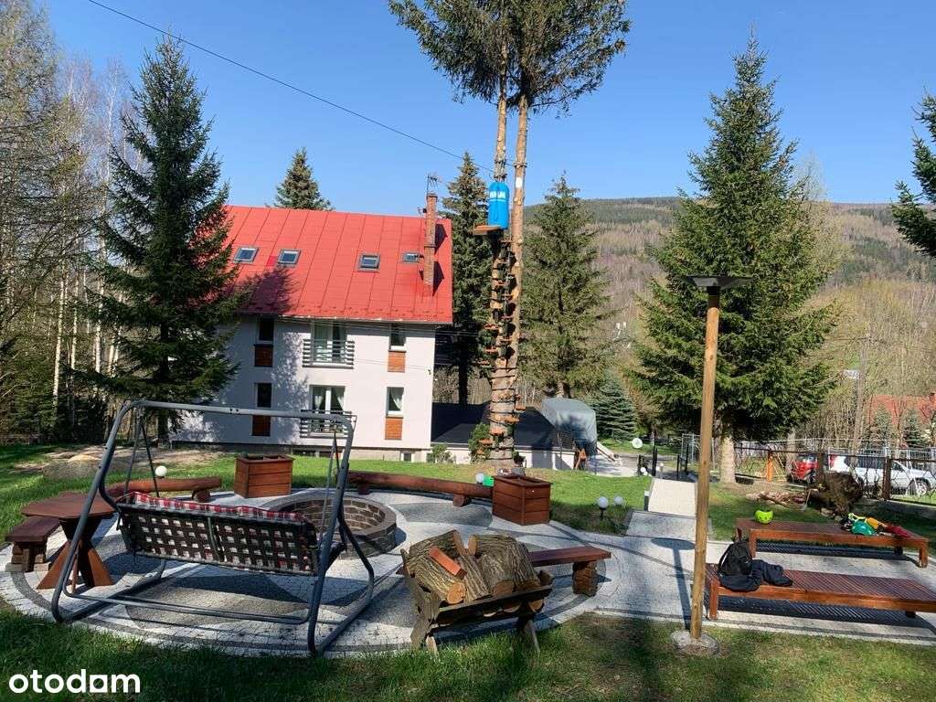Sprzedam dom z pięcioma apartamentami w Świeradowie-Zdroju