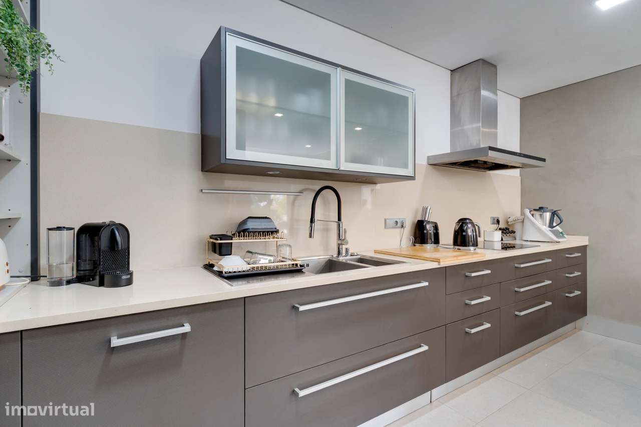 Elegância e Privacidade na Moradia dos Seus Sonhos-3