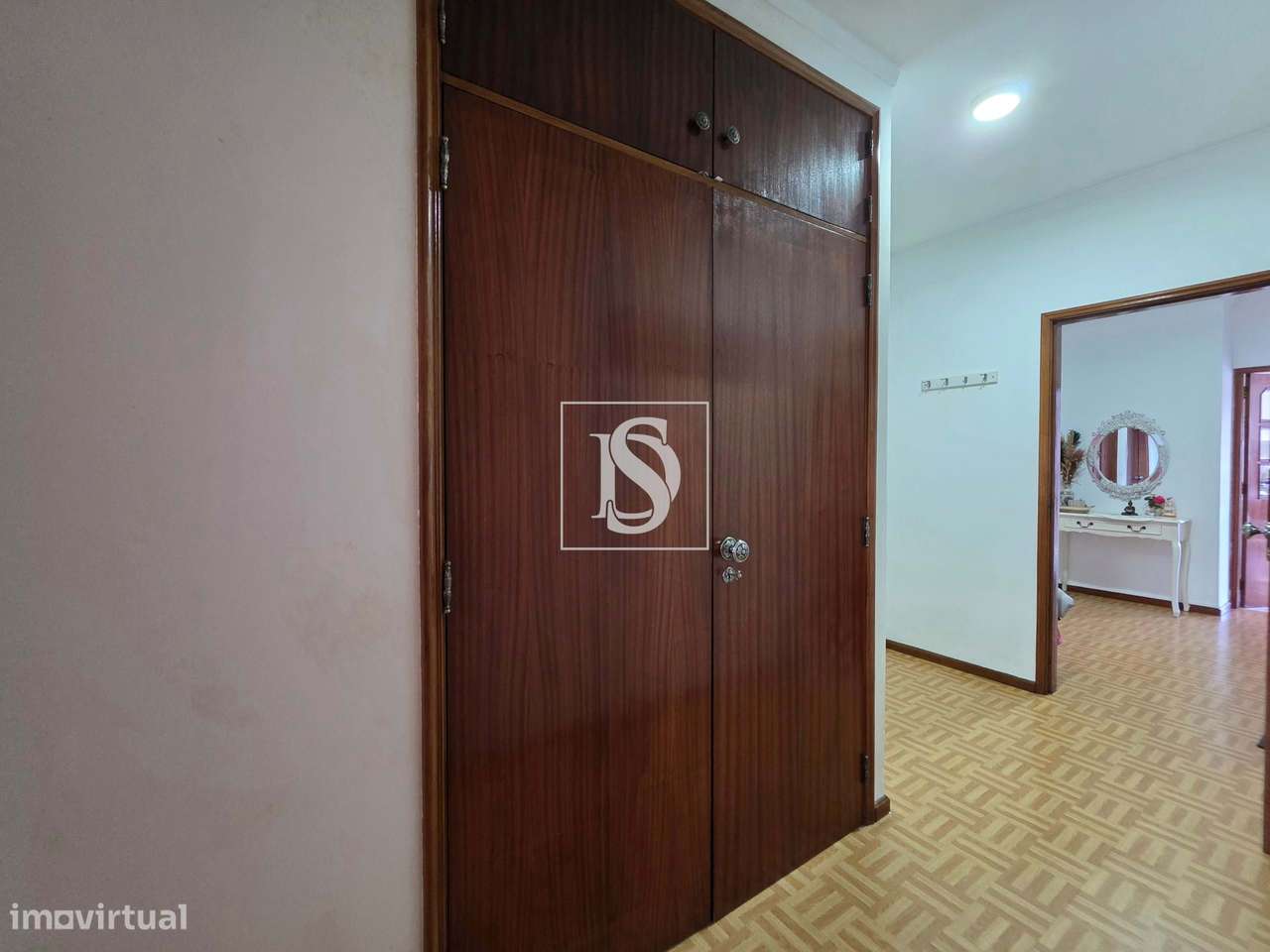 Apartamento T3 no centro de Fafe-16