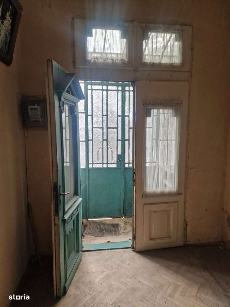 Tineretului, parc Carol, teren 413 mp, 2 case, comision 0-14