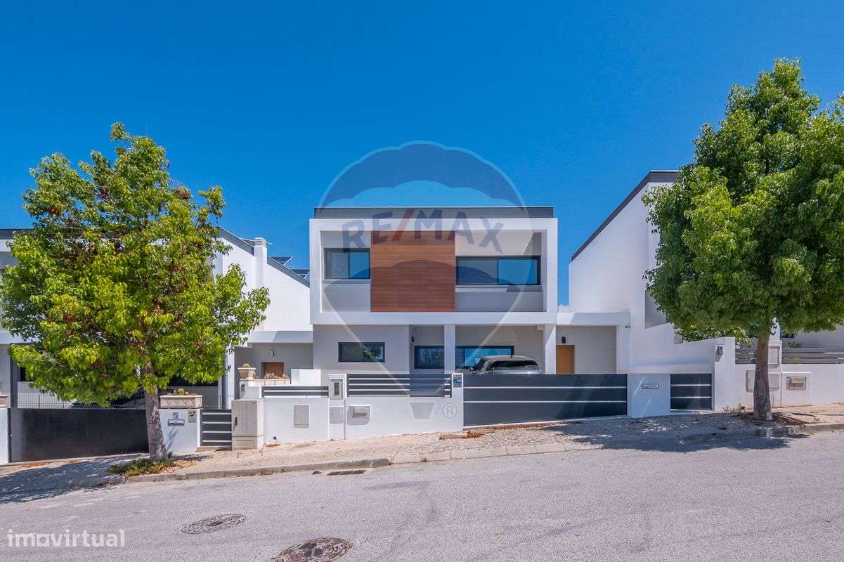 Moradia T3 para venda - Grande imagem: 3/43