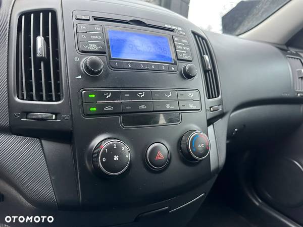 Hyundai I30 1.6 CRDI Classic - 17