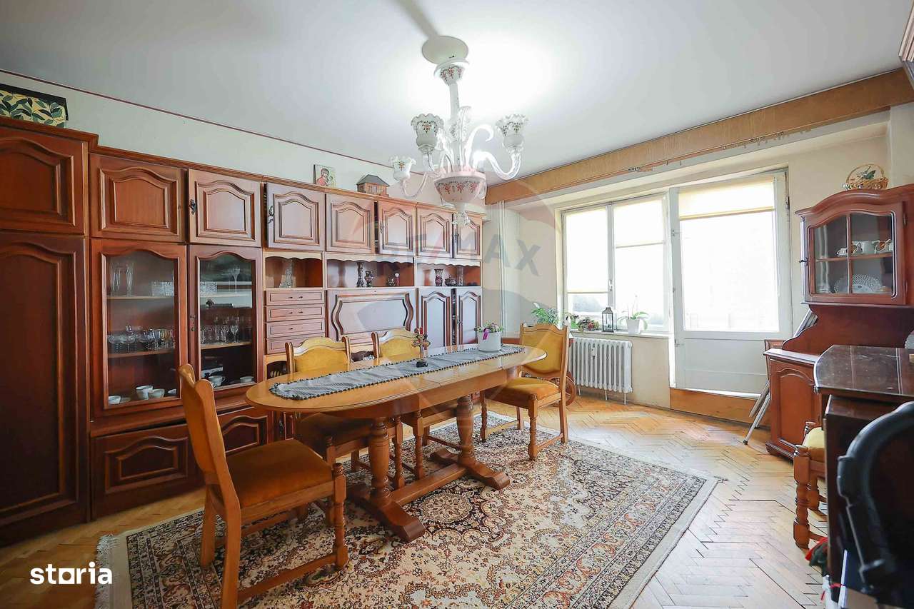 De vânzare – Apartament 4 camere decomandat – ultracentral zona Dacia - Imagine principală: 3/20