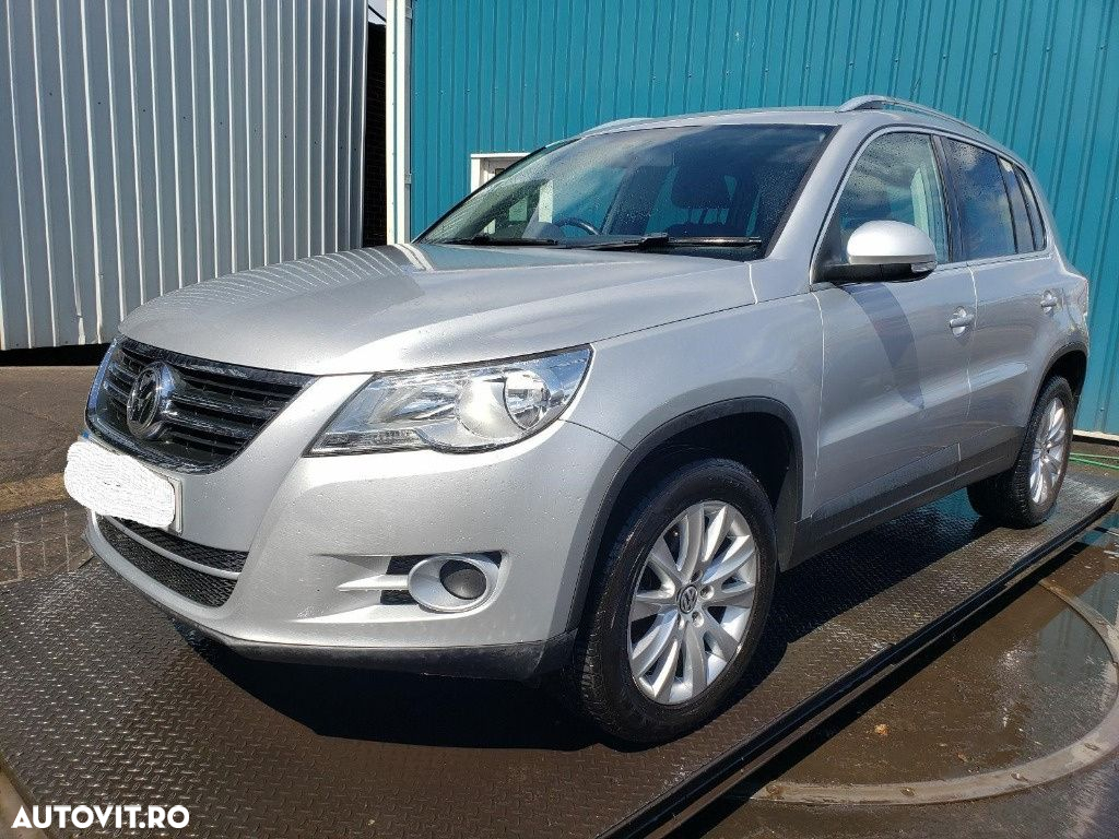 Cutie viteze manuala Volkswagen Tiguan 2008 SUV 2.0 TDI CBAB - 3