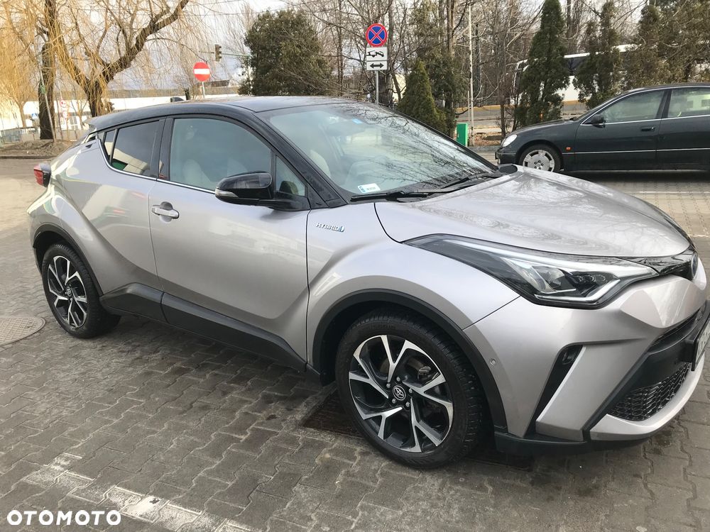 Używane Toyota C-HR - 118 000 PLN, 33 500 km - Otomoto