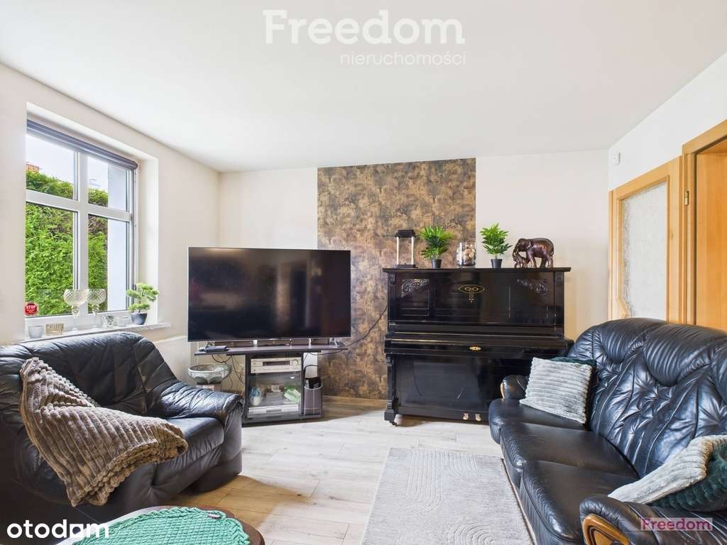 Dom z dużą działką, 2 garażami i strefą relaksu - Pełny obrazek: 2/18