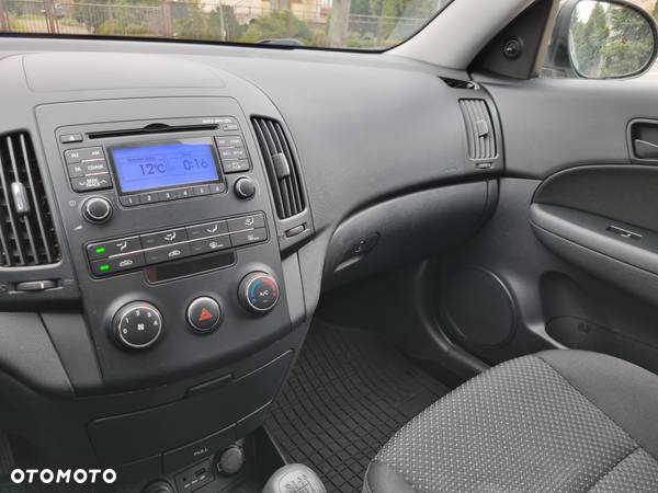 Hyundai I30 1.6 CRDi Comfort - 28