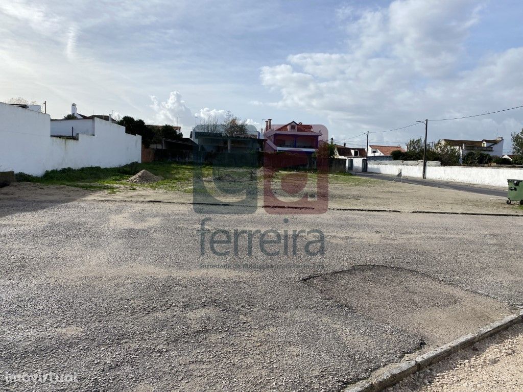 Lote de terreno para construção