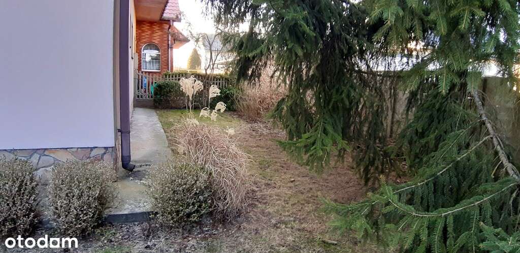 Mały bliźniak, z garażem, nad zalewem-3