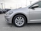 Volkswagen Golf - 27