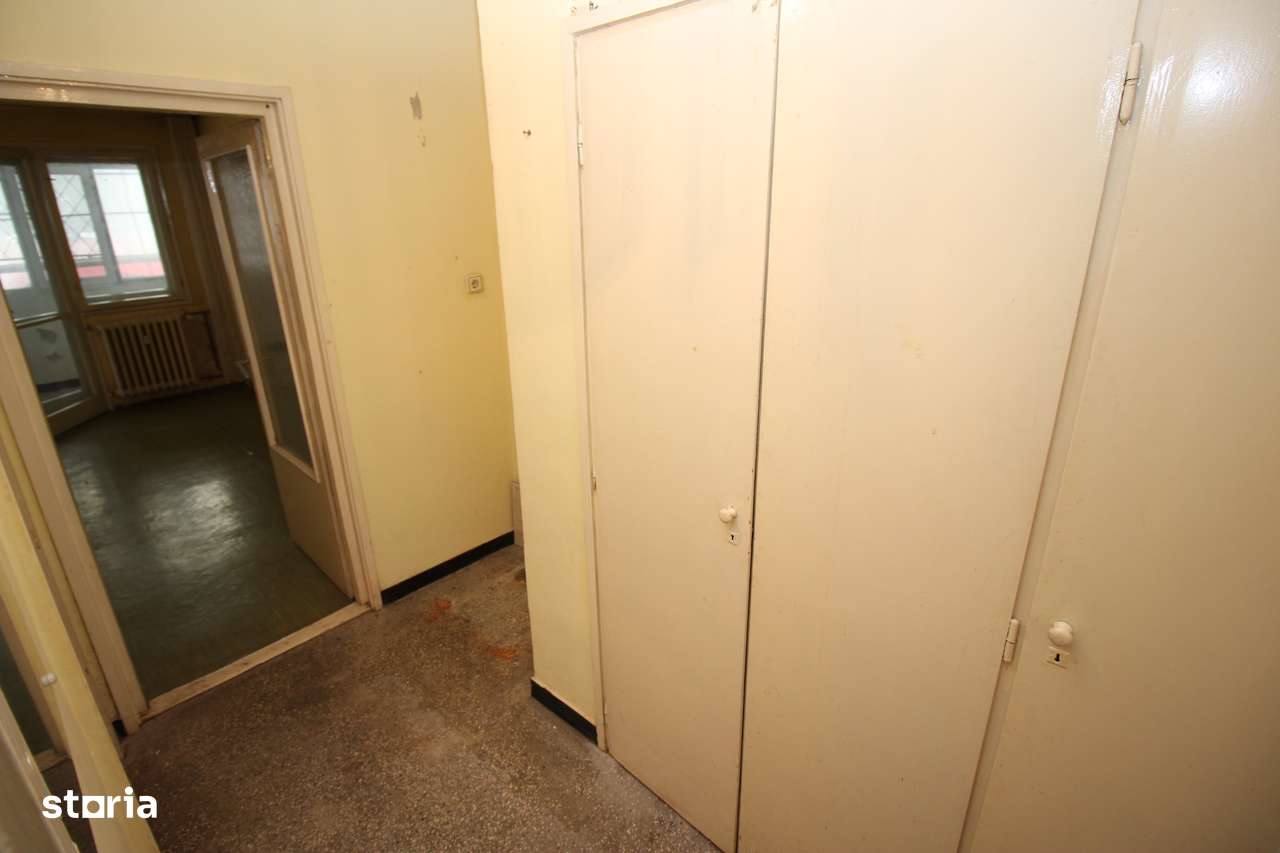 Titan, metroul și parcul IOR la 7-8 minute, garsonieră la parter-8