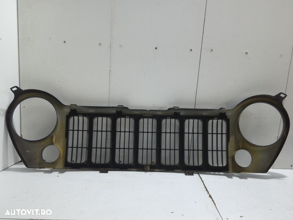 Grila radiator Jeep Grand CHerokee an 2002-2005 - 2