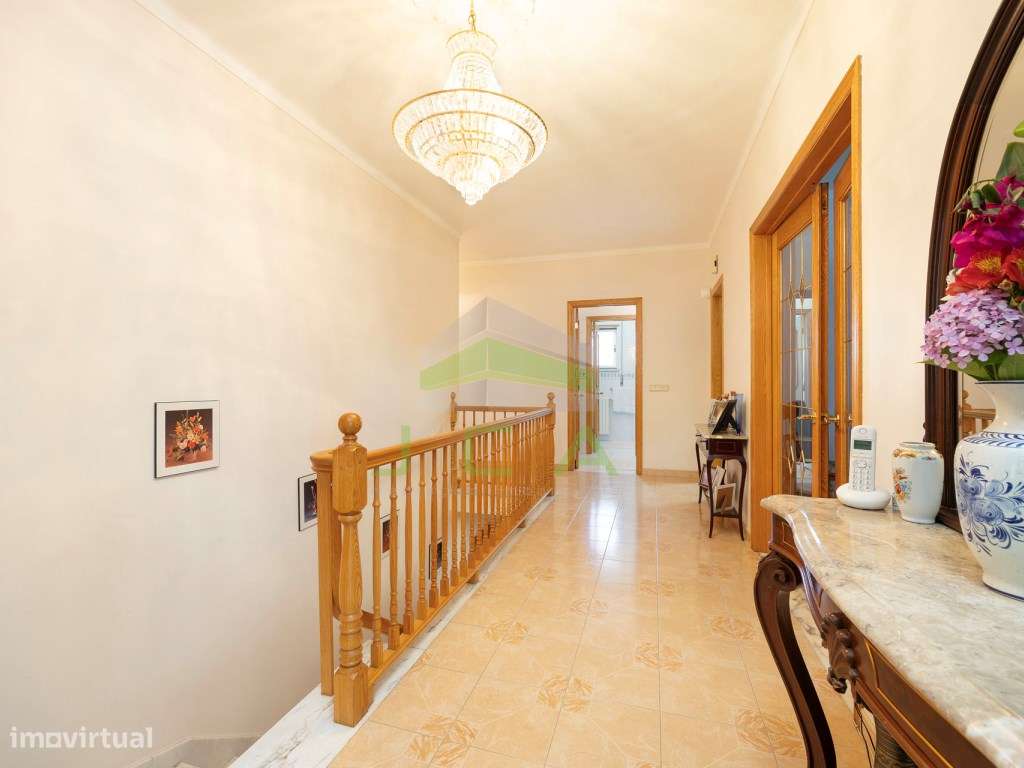 Moradia V3+2 com 4.010m2 de terreno a 5min de Leiria-18