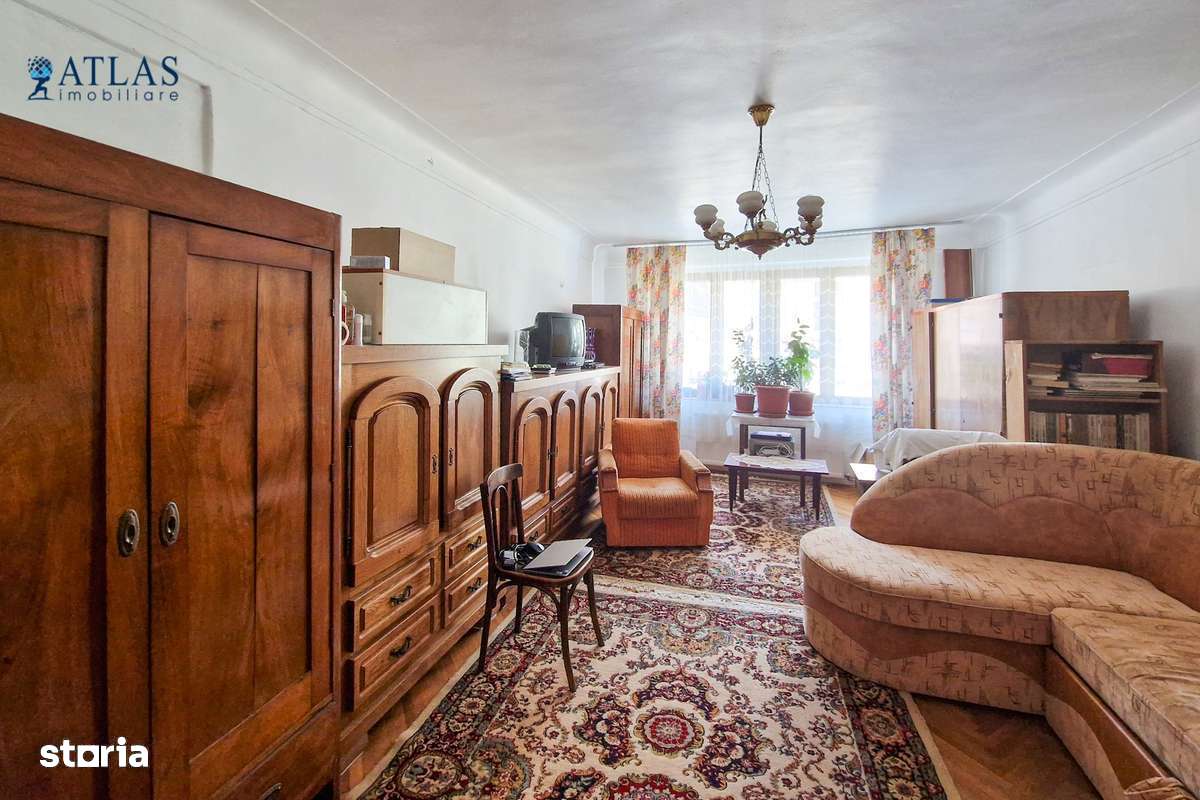 Ultracentral, investitie, Centrul Istoric, 40 mp, sud, comision 0% - Imagine principală: 2/13