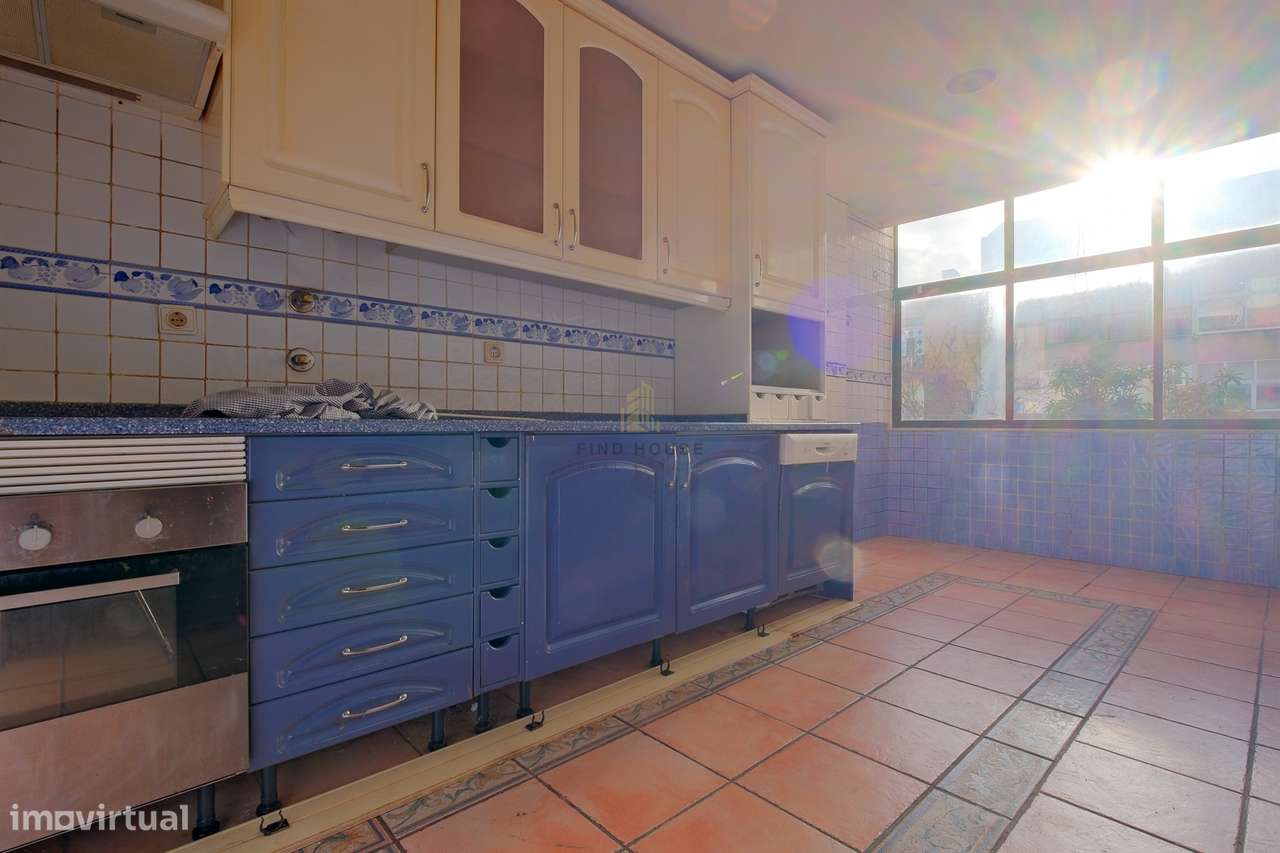 Vende-se Apartamento T3 no centro do Barreiro-18