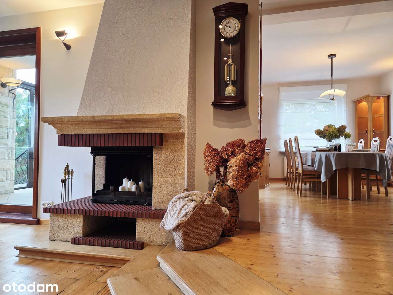 Dom w prestiżowej lokalizacji- ogród, oranżeria i przestrzeń na biznes - Pełny obrazek: 4/20