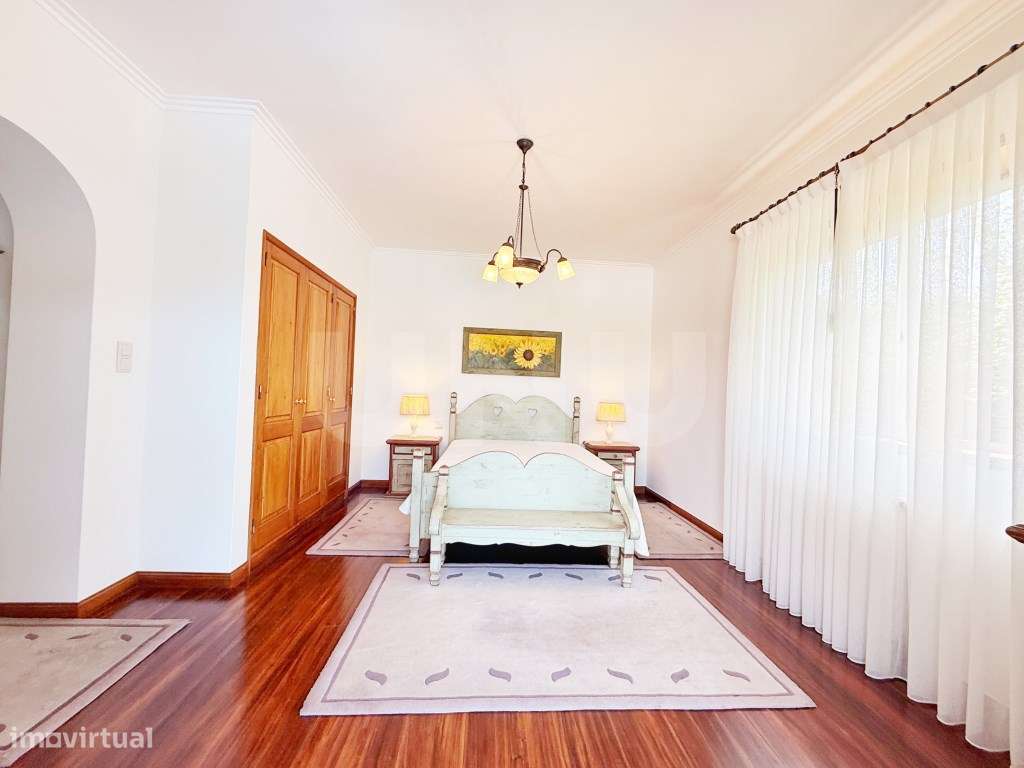 Moradia T4 com Piscina e 2 106m2 de Terreno em Caminha - Espaço e P...-27