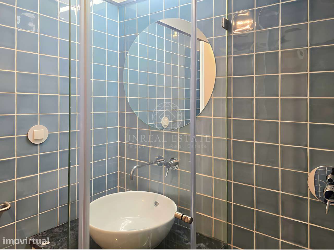 Apartamento T0 , novo, inserido em um edifício totalmente remodelado n-30