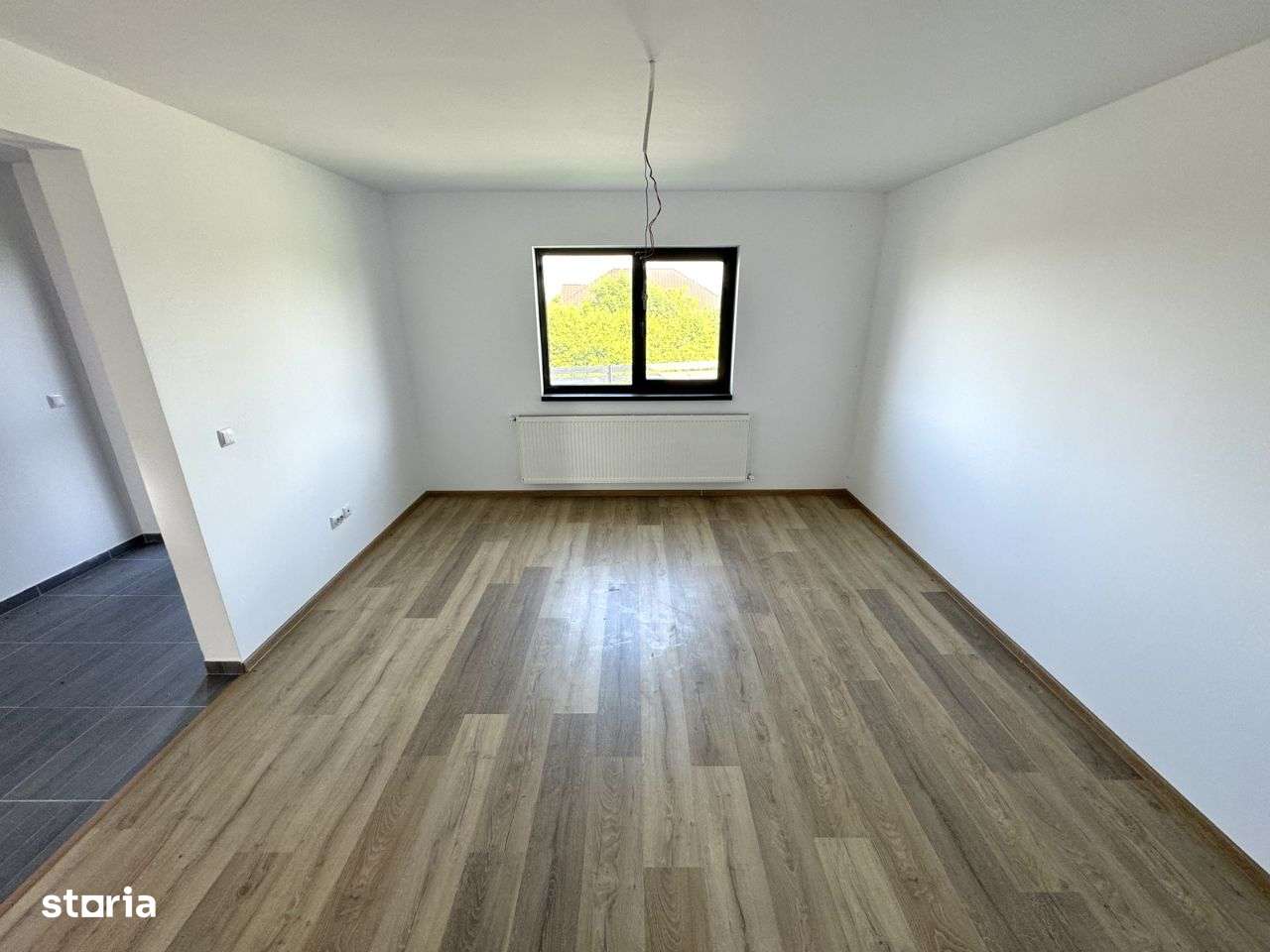 Placa! ASFALT! 400 mp teren! Casa 3 camere, Horpaz - Imagine principală: 4/8