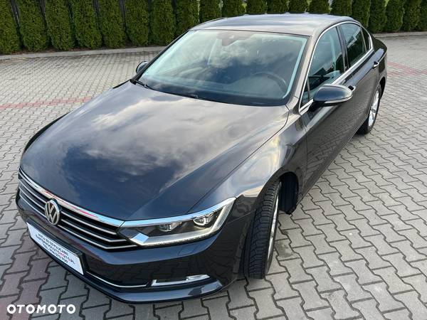 Volkswagen Passat 1.5 TSI EVO Elegance DSG - 8