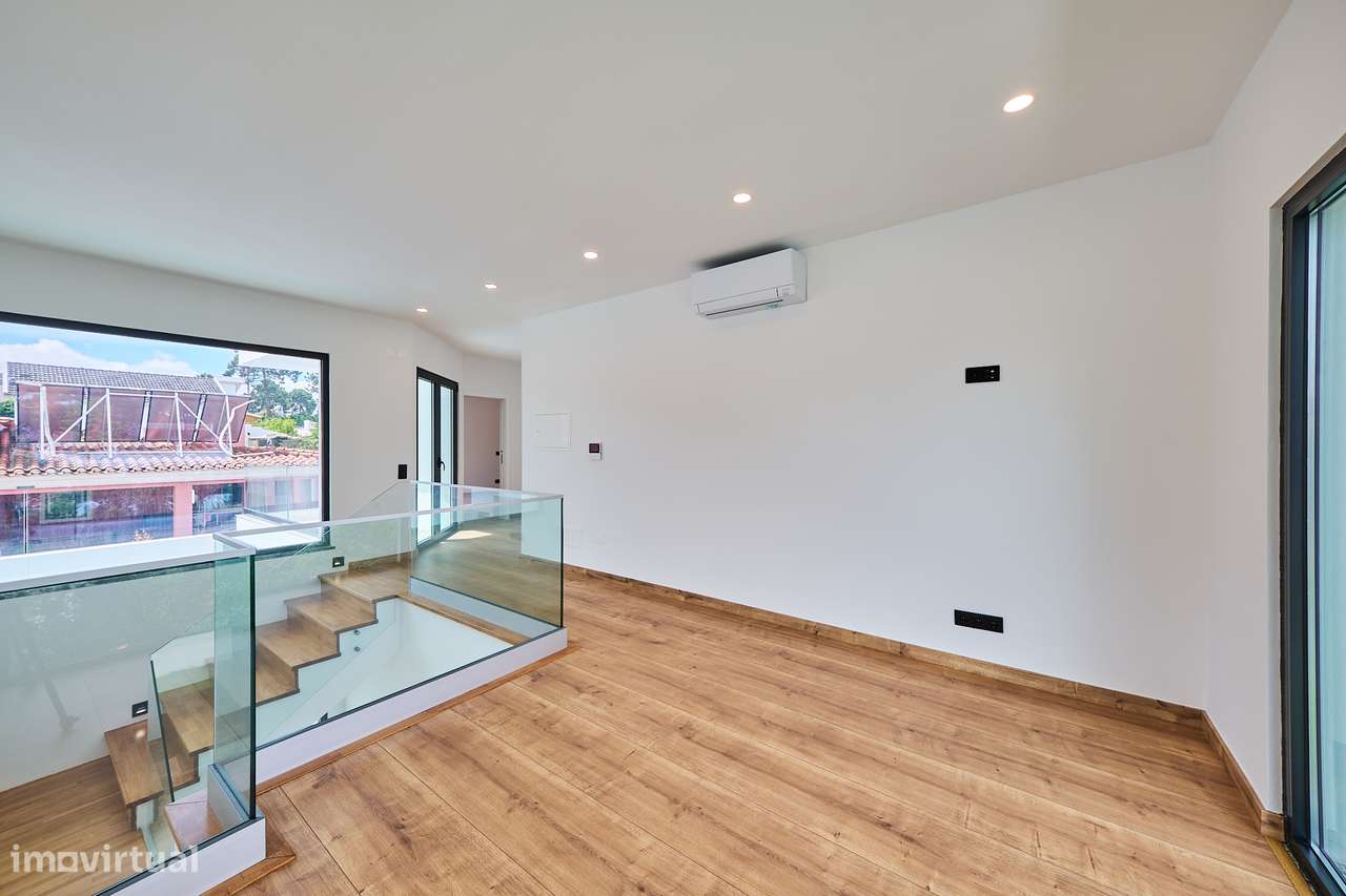 Moradia Isolada com piscina, Verdizela, Seixal-15